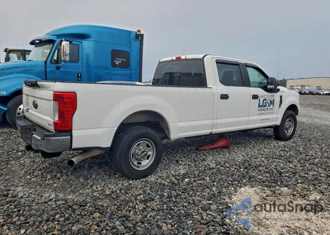 2017 Ford F250 Super Duty from USA, damaged, VIN 1FT7W2A64HEF43796